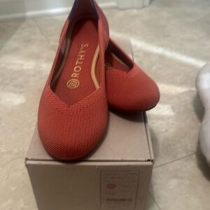 Rothy’s the flat- copper color